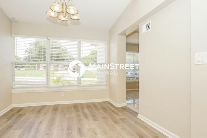 2225 W Dana Dr - Photo 4 of 16