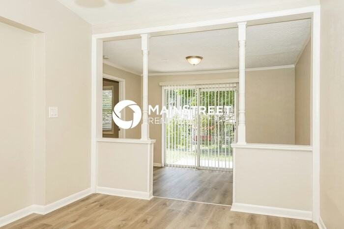 2225 W Dana Dr - Photo 5 of 16