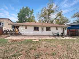 906 1/2 Carlisle St - Photo 1 of 1