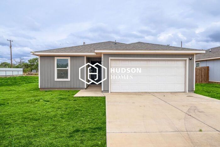 1014 David Ave