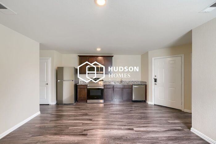9907 Lanewell St #A - Photo 5 of 14