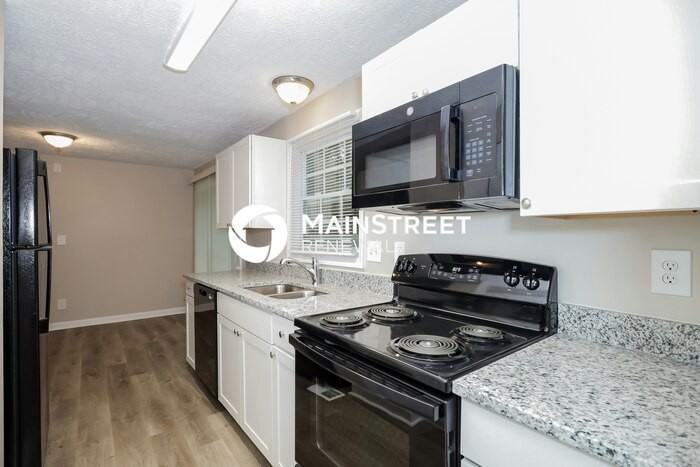 5356 Olde St - Photo 6 of 19