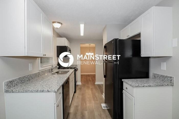5356 Olde St - Photo 7 of 19