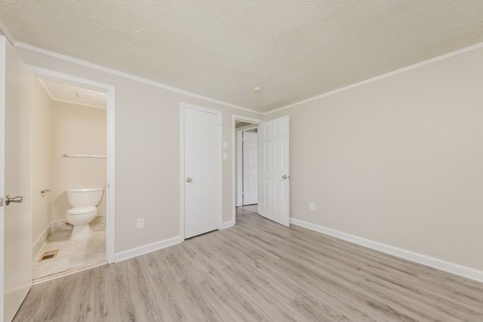 1404 Waterloo Dr - Photo 6 of 10