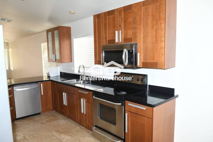 8757 E Avalon Dr - Photo 5 of 17