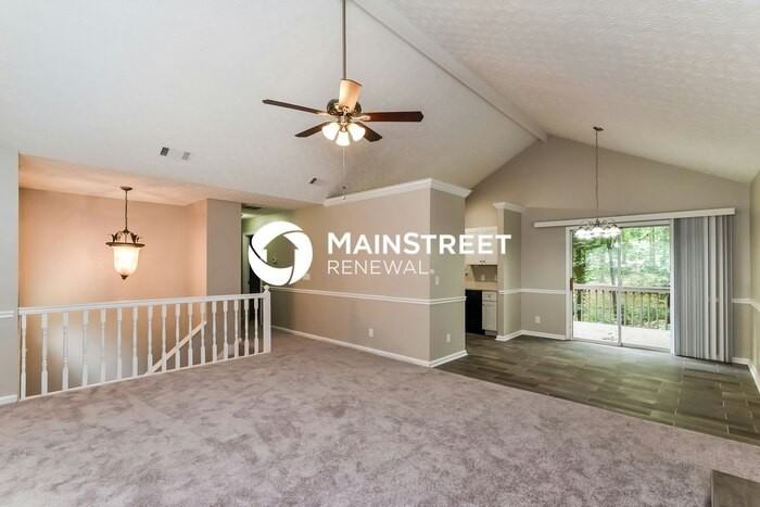 3163 Appalachian Ln - Photo 3 of 17