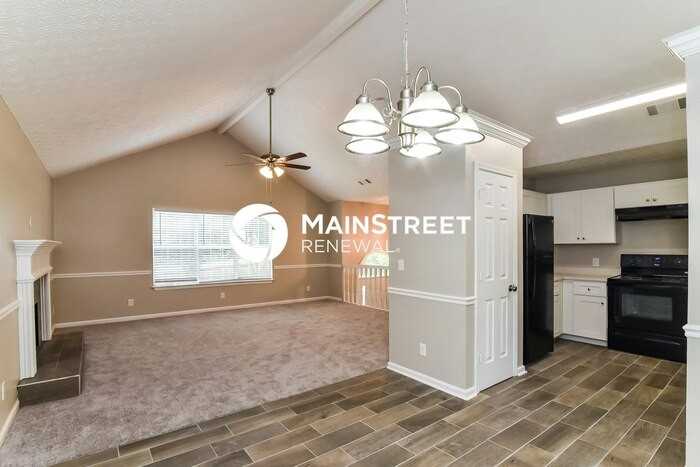 3163 Appalachian Ln - Photo 4 of 17