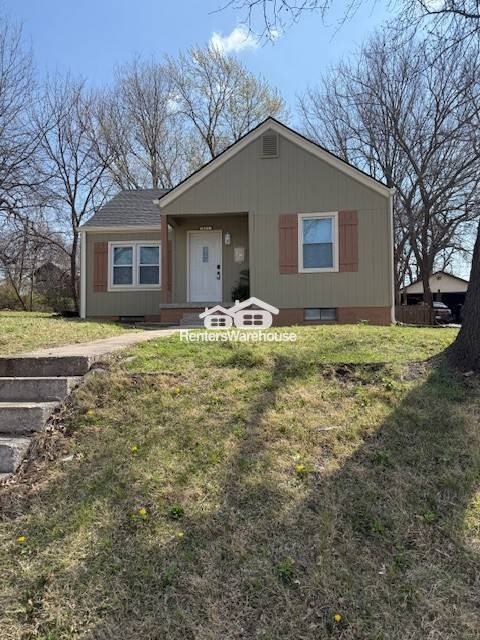 441 N Hardesty Ave - Photo 3 of 12