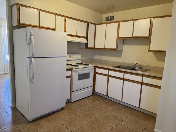 5305 W Thomas Rd - Photo 3 of 10
