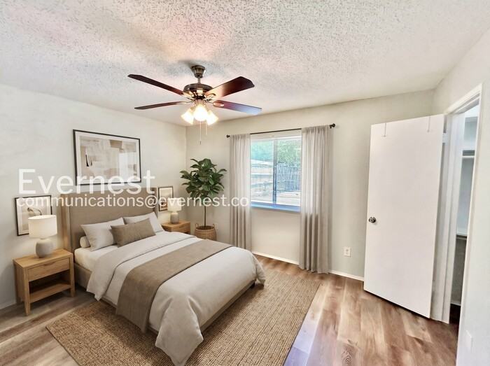 1505 Hanover Dr - Photo 4 of 29