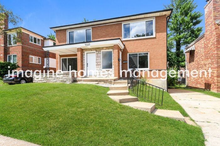 7337 Balson Ave - Photo 4 of 18