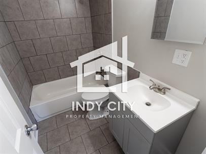 2932 Arthington Blvd - Photo 7 of 10
