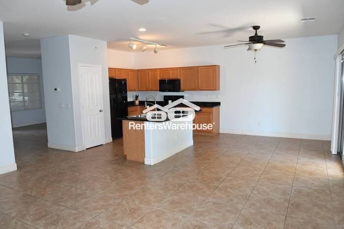 7023 W Branham Ln - Photo 5 of 22