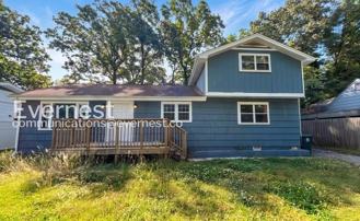 5008 Golfview Dr - Photo 1 of 1
