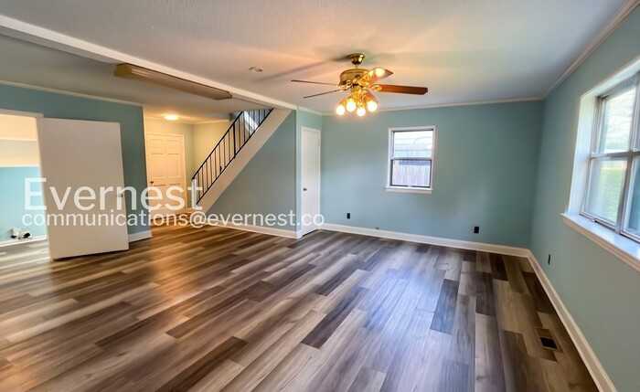 5008 Golfview Dr - Photo 5 of 22