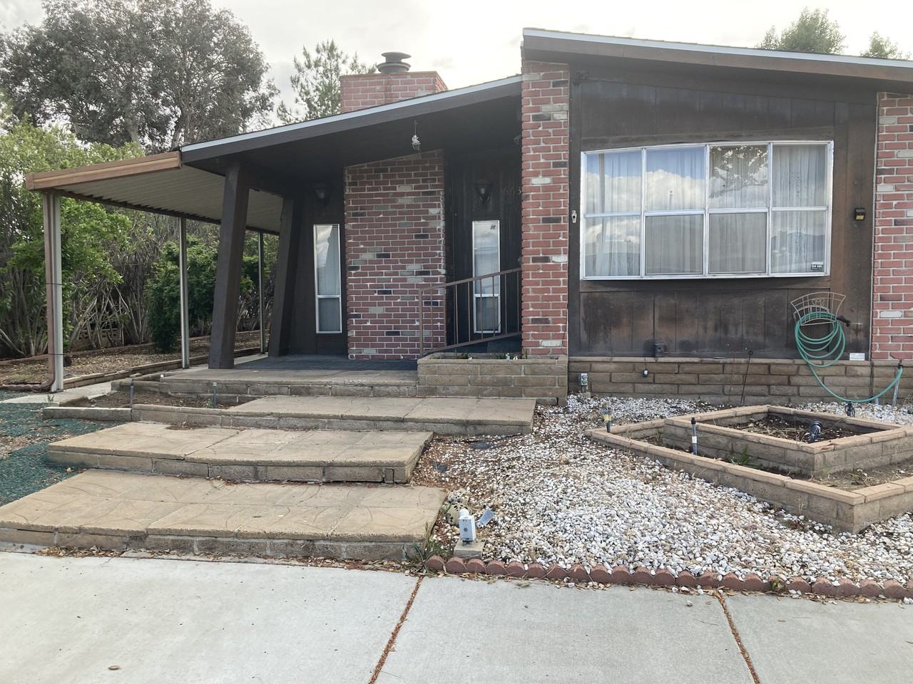 663 Mariposa Dr #NA - Photo 5 of 12