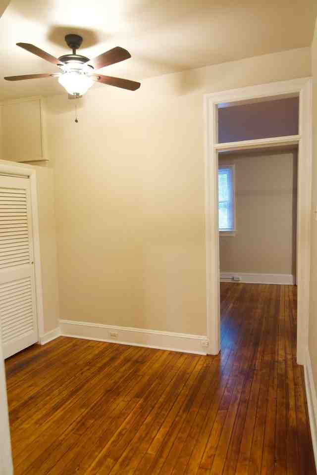 327 Valley Brook Rd - Photo 6 of 23