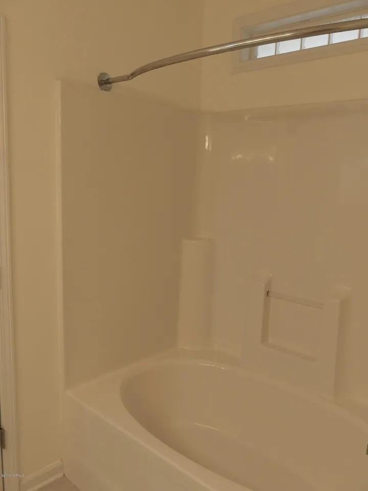 115 Colville Ct #NA - Photo 3 of 21
