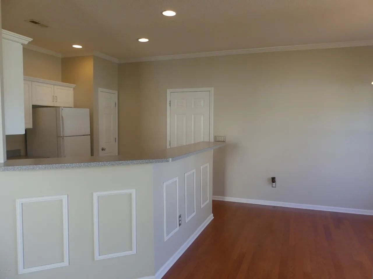 115 Colville Ct #NA - Photo 4 of 21