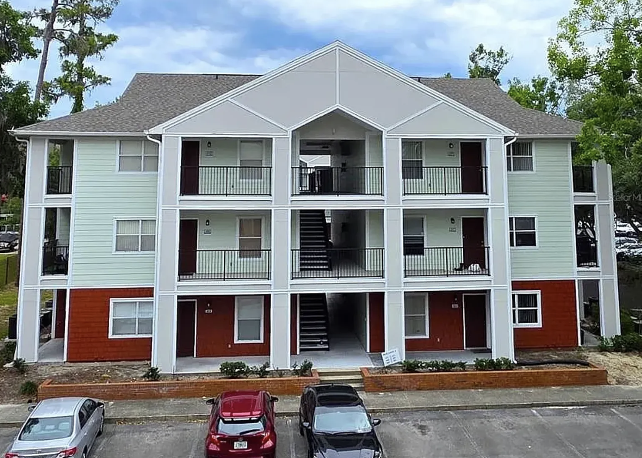 2360 Sw Archer Rd #702