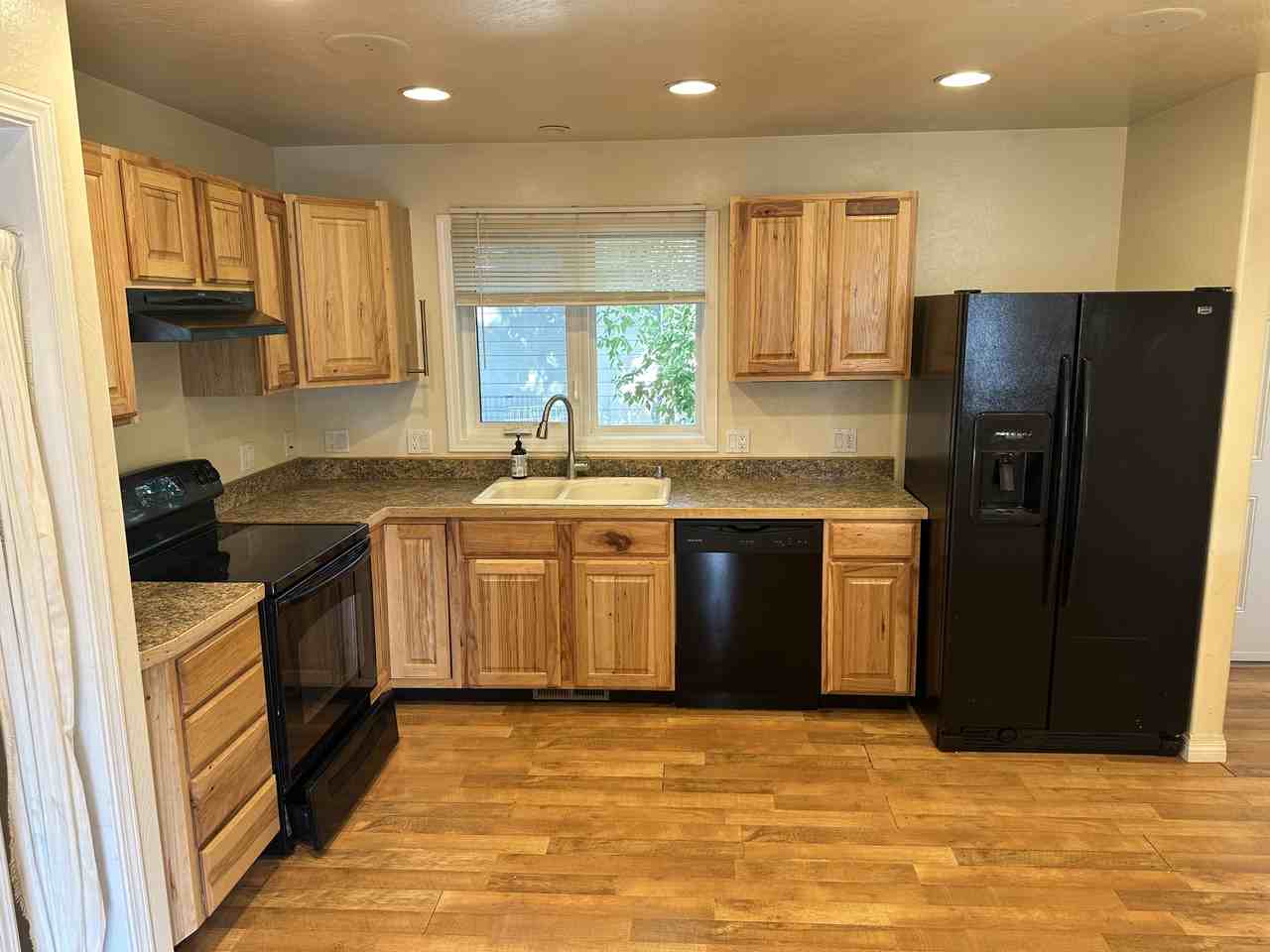626 1/2 7th Ave W #1 - Photo 2 of 10