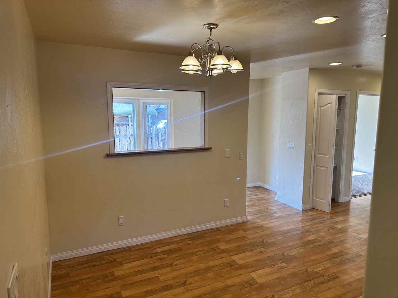 626 1/2 7th Ave W #1 - Photo 4 of 10