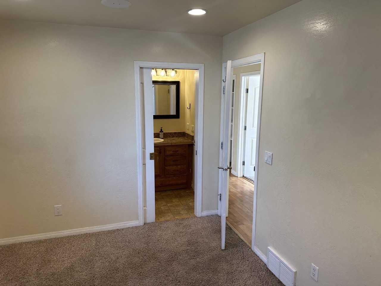 626 1/2 7th Ave W #1 - Photo 5 of 10