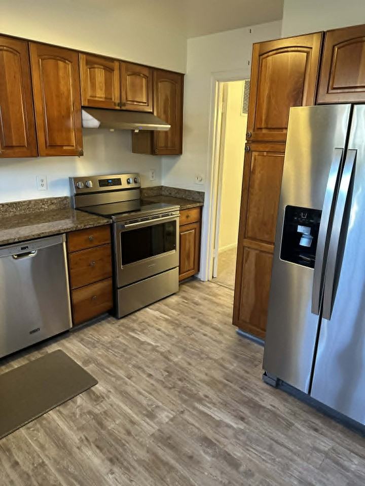 2913 Seminole Rd #2913 - Photo 3 of 16
