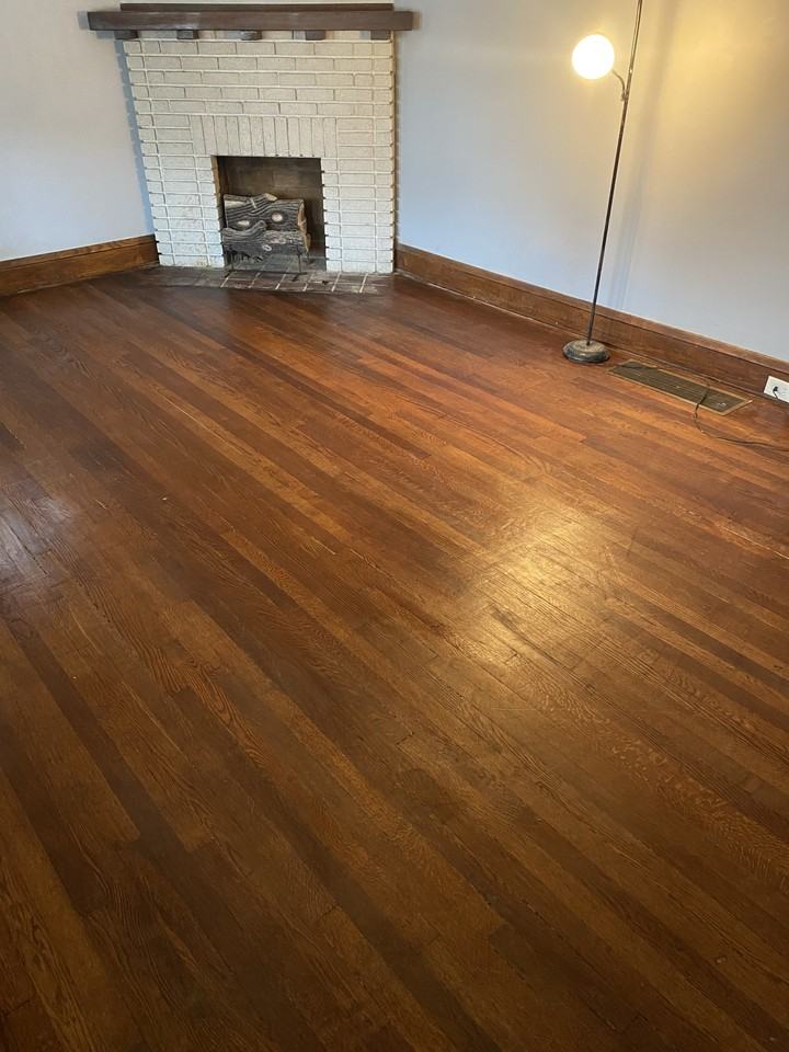 2041 Elbur Ave - Photo 5 of 25
