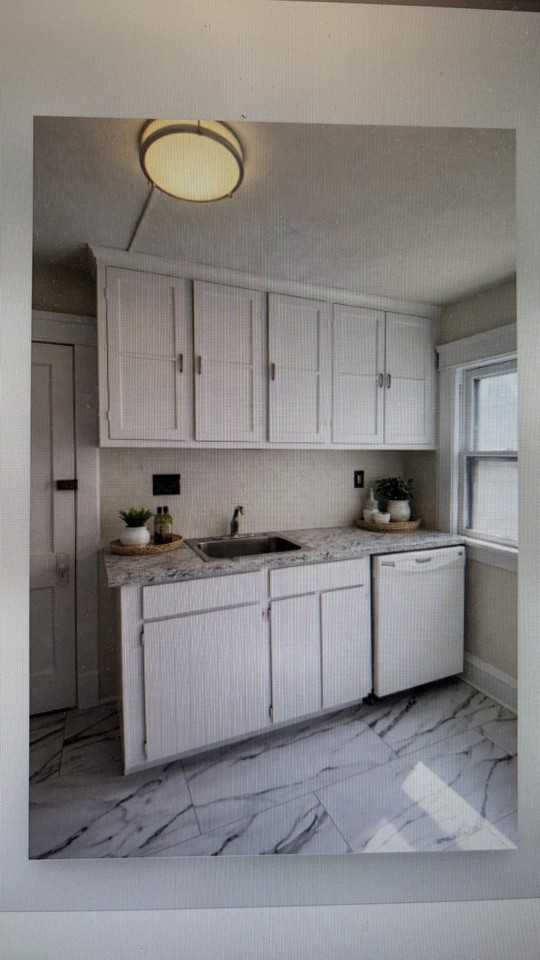 2041 Elbur Ave - Photo 7 of 25