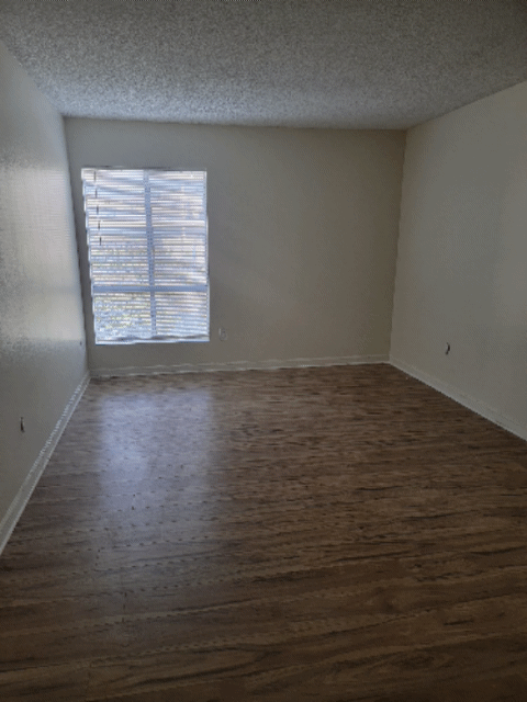 10331 Lindley Ave #256