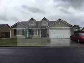 3310 N Douglas Ave #NA - Photo 1 of 1