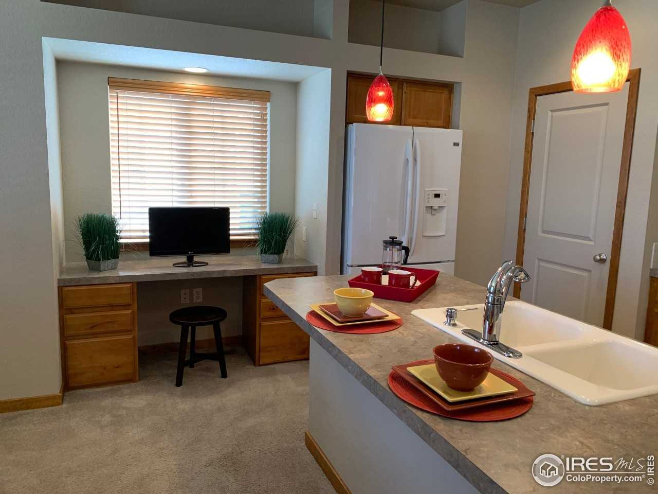 607 Cowan St #C4 - Photo 4 of 7