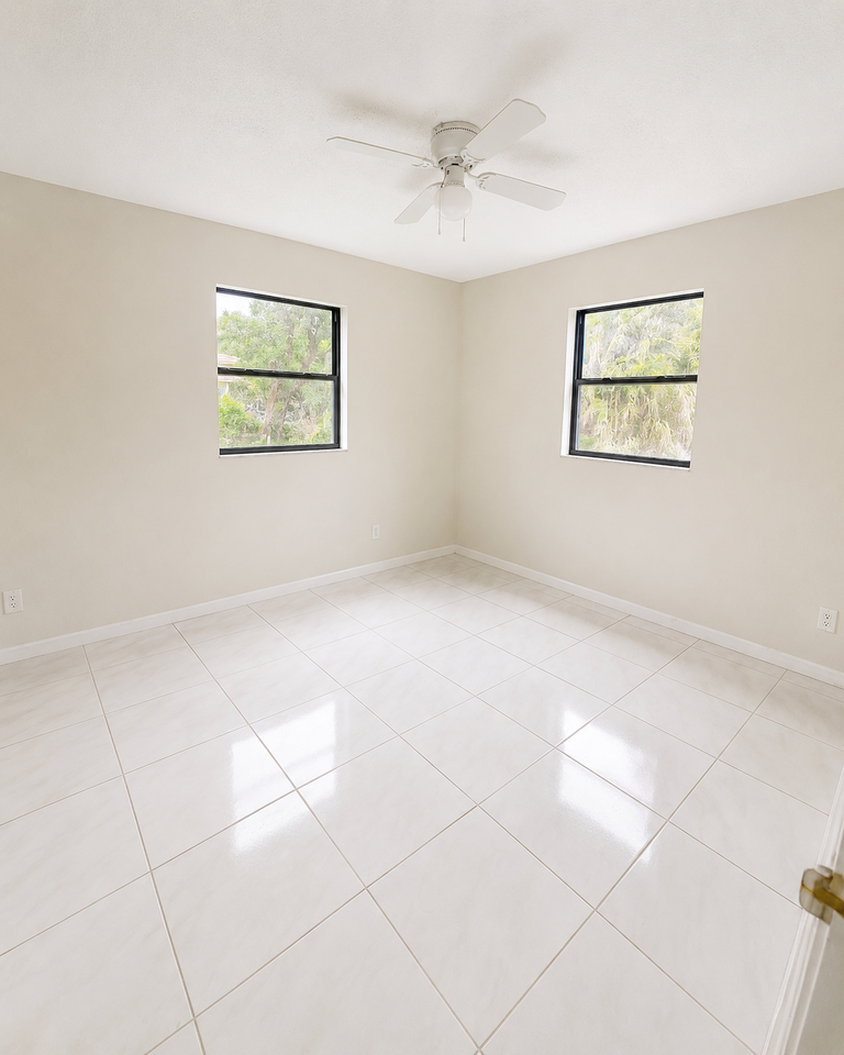 3141 Edison Ave #NA - Photo 3 of 4