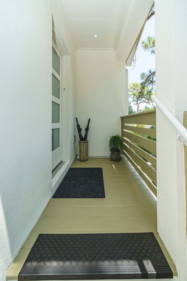 252 33rd Ave N #NA - Photo 4 of 21
