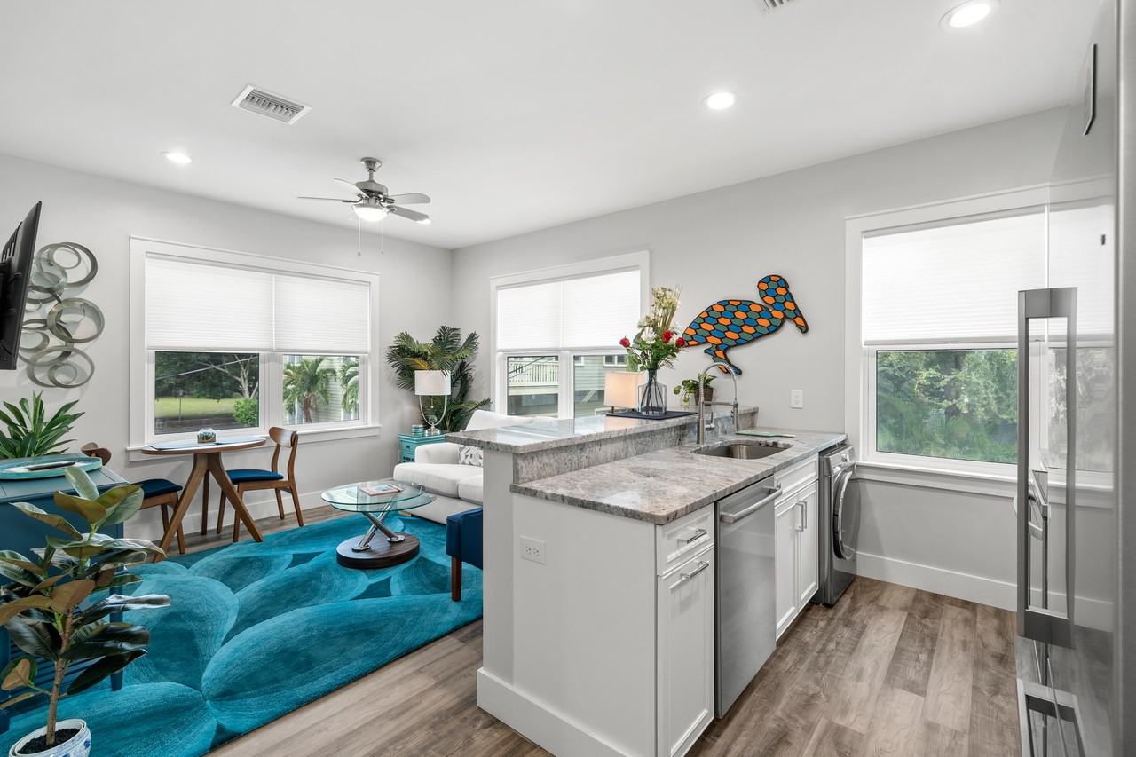 249 8th Ave N #249-1-2 - Photo 3 of 10