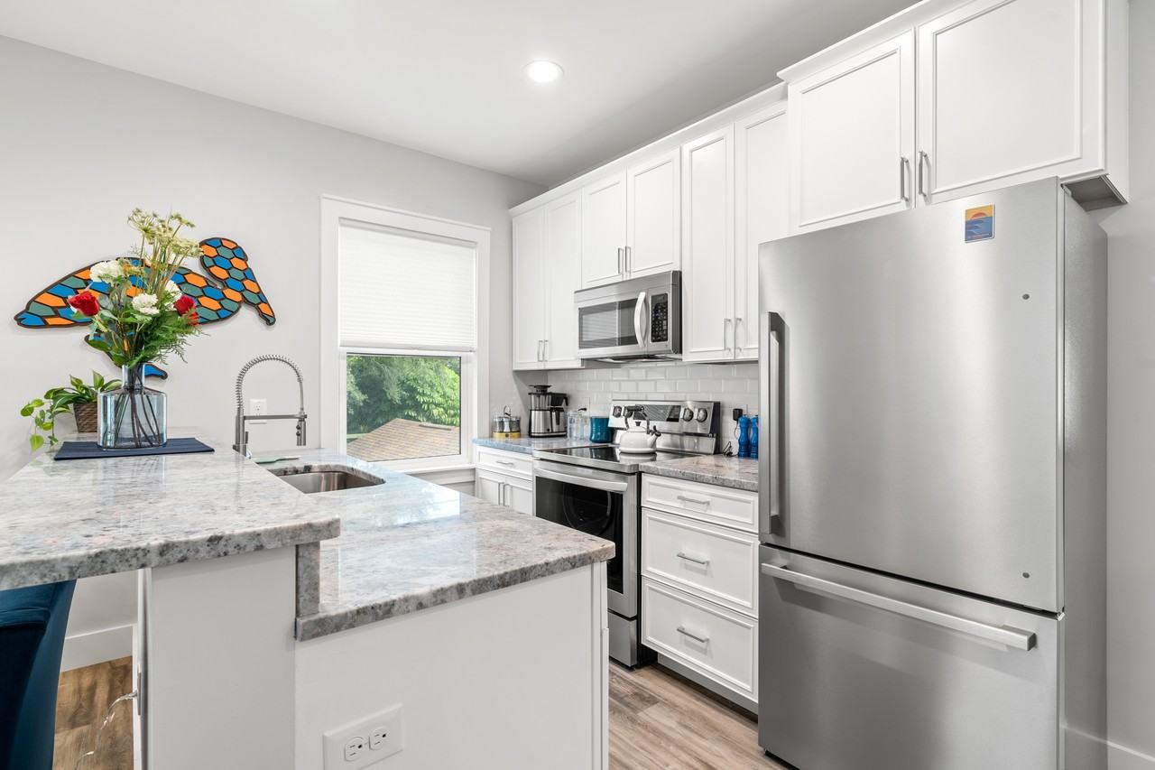 249 8th Ave N #249-1-2 - Photo 5 of 10