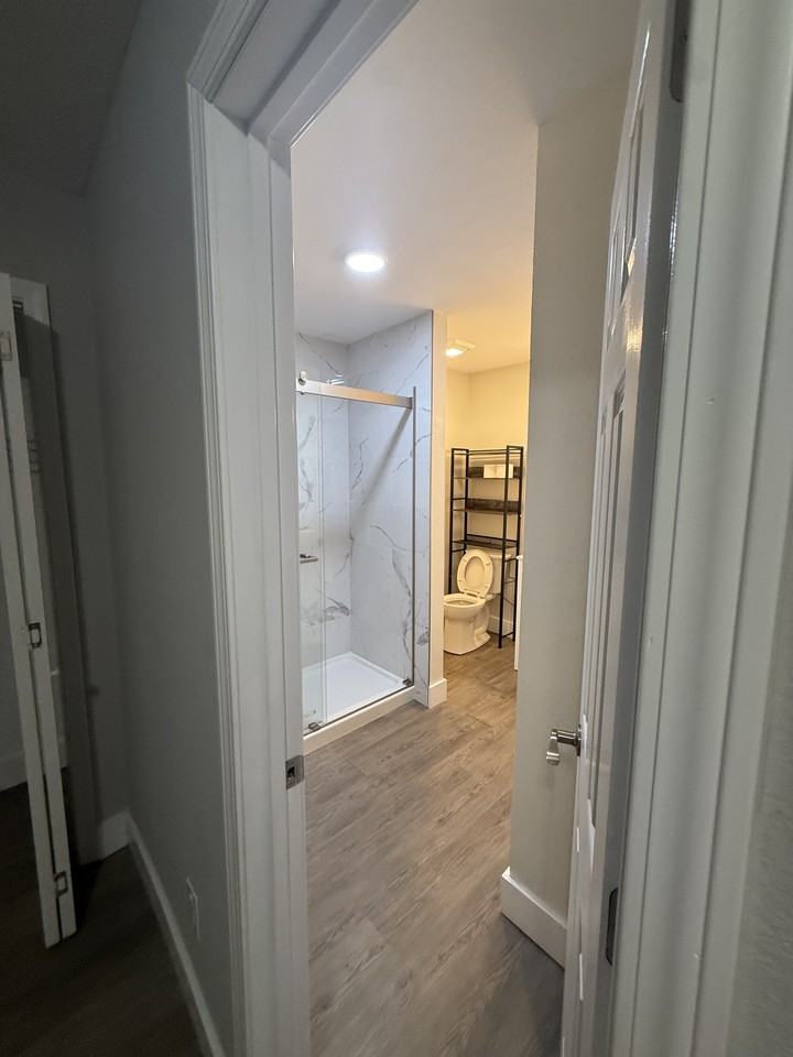 1802 Jackson Ave W #139 - Photo 5 of 13