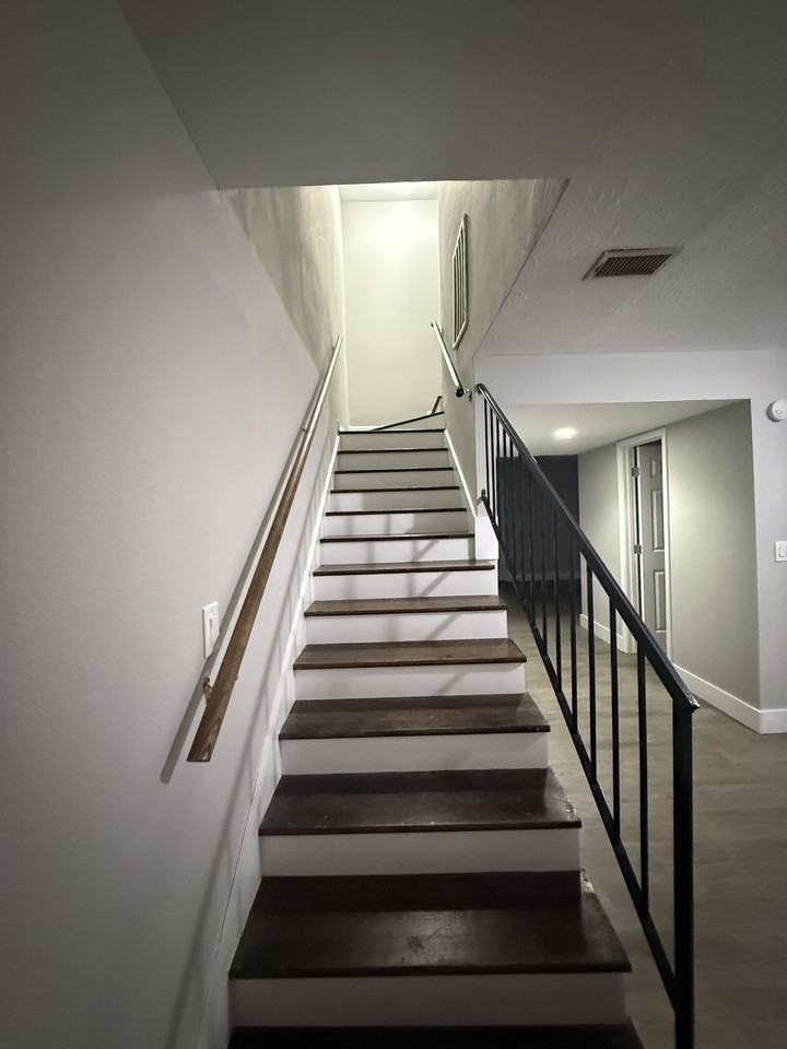 1802 Jackson Ave W #139 - Photo 6 of 13