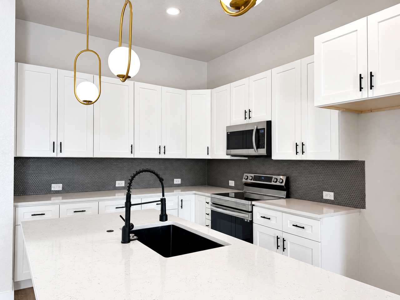 343 Porter St #101 - Photo 7 of 20