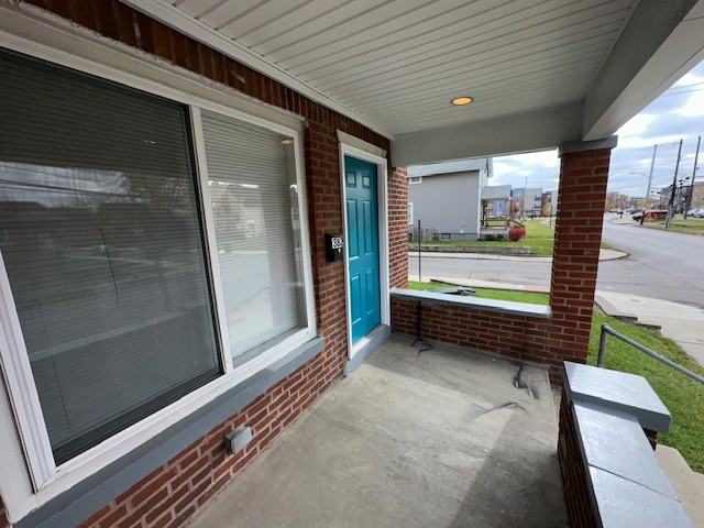 382 N Champion Ave #382 - Photo 3 of 24