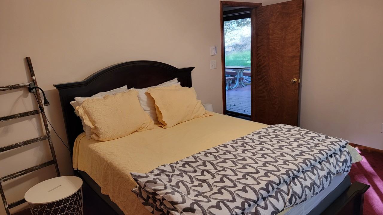 221 S Iroquois Cir #NA - Photo 4 of 14