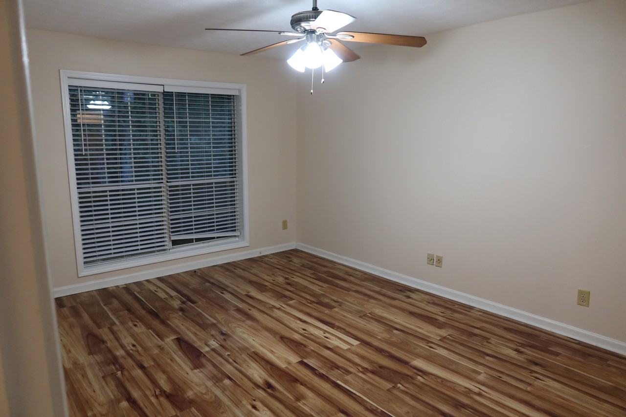1325 Weatherstone Way Ne #1325 - Photo 4 of 17