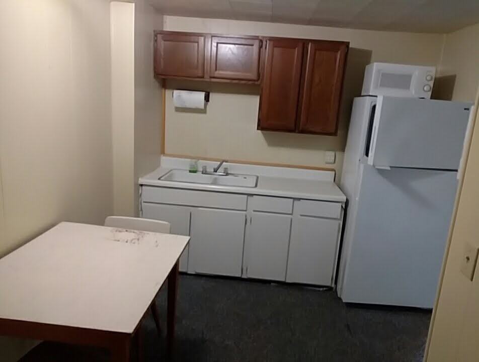 48380 Jefferson St #2 - Photo 5 of 8
