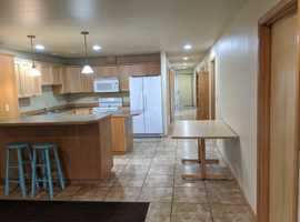 featured image of 1055 Isaacs Ave #C