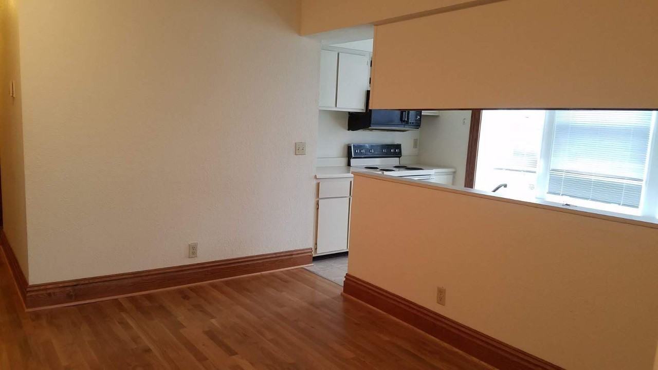 6012 Mcpherson Ave #3W - Photo 6 of 11