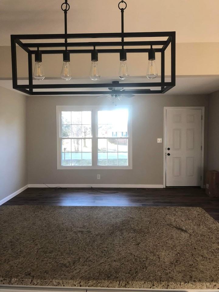 567 Cynthia Dr - Photo 6 of 11