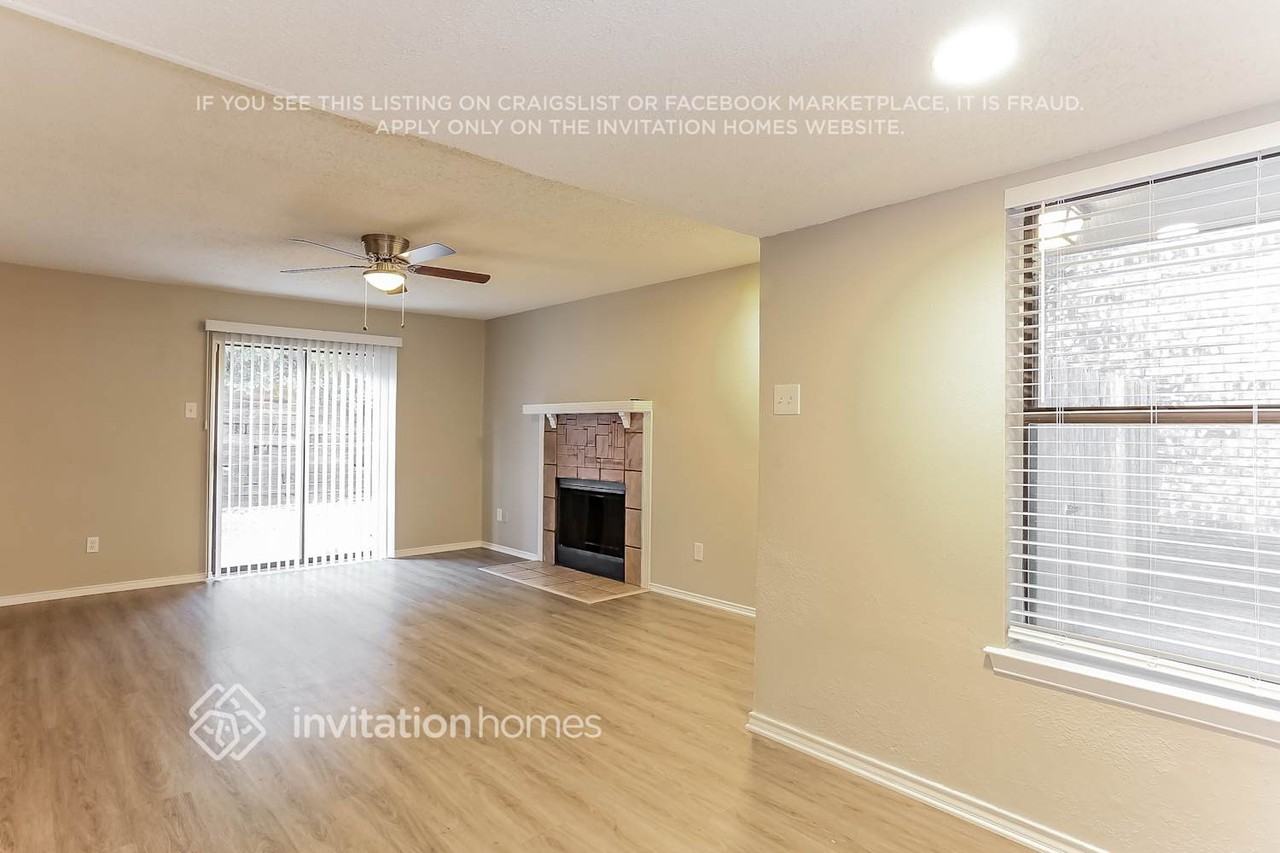 427 Dawn Dr - Photo 5 of 16