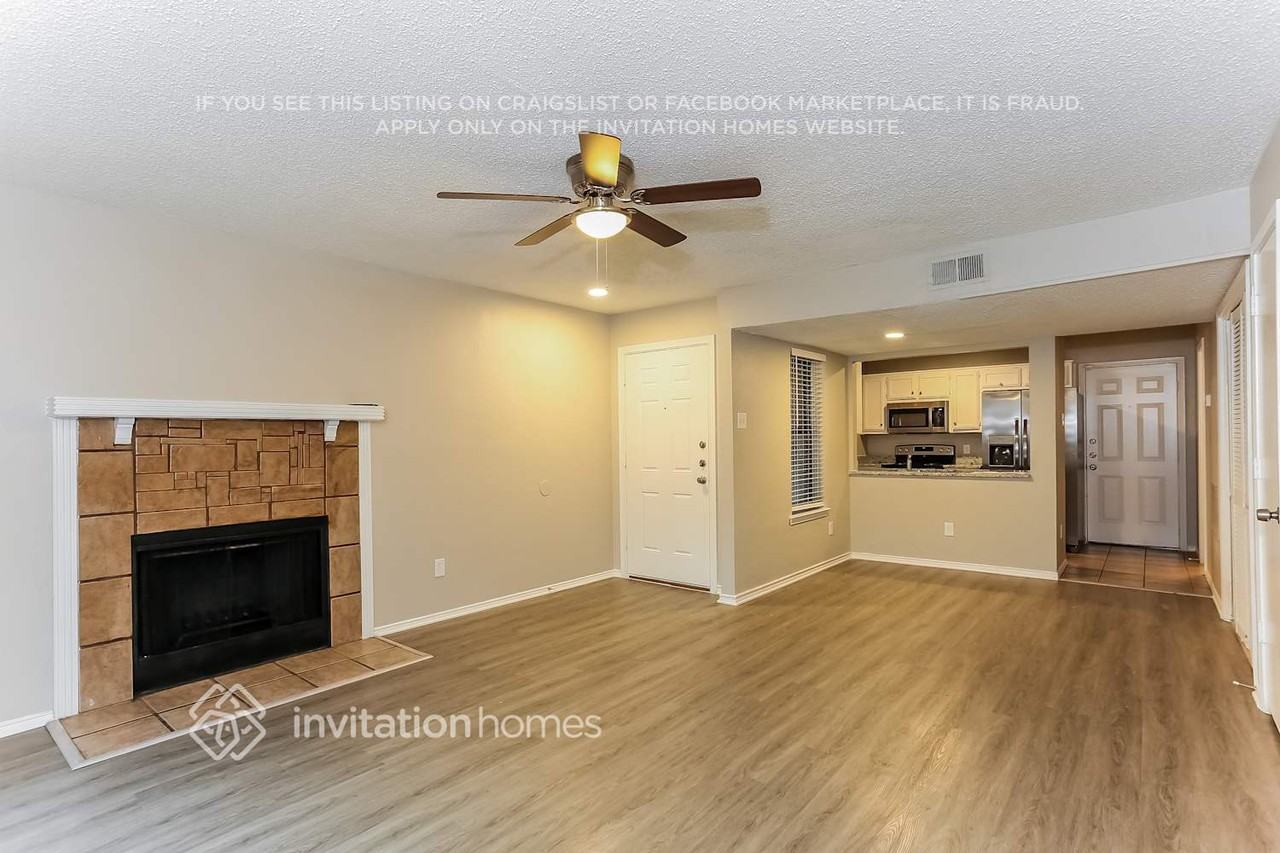 427 Dawn Dr - Photo 6 of 16
