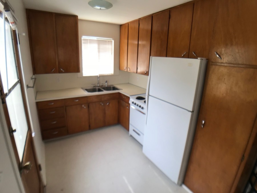703 W Northern Ave - Photo 2 of 6